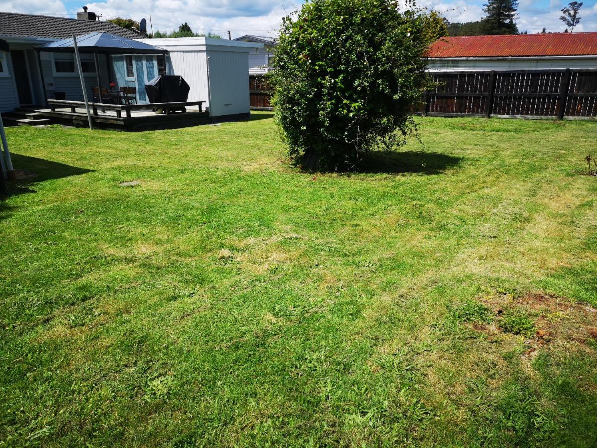 Cheerful 4 Bedroom Holiday Home Rotorua Exterior foto
